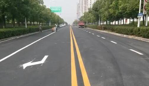 道路劃線的標準尺寸，道路劃線的寬度是多少？