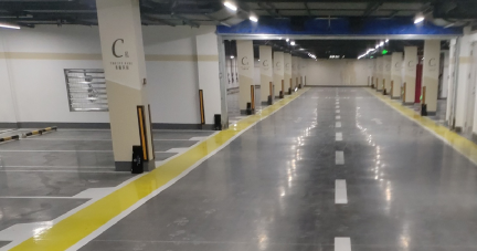 蘇州小區(qū)停車位劃線施工的價錢 ？